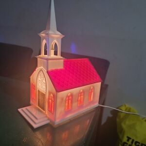 Intage 1950s Lifht Up Chrurch With Music Box